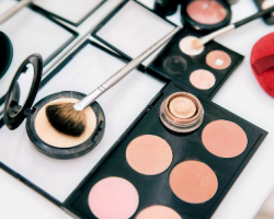 BASIC THINGS YOU NEED TO KNOW ABOUT MAKEUP