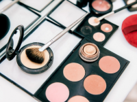 BASIC THINGS YOU NEED TO KNOW ABOUT MAKEUP