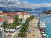 FACES OLD CHALLENGES IN THE NEW SUMMER SEASON ( CROATIAN TOURISM )