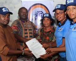 Clevenard.com empowers the grassroots local market vendors by partnering with Mile 3 markets in Rivers State, Nigeria.