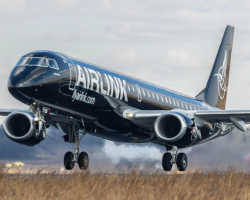 #Airlink takes delivery of another Embraer E195 in a very special livery