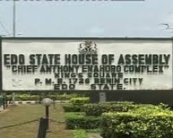 INEC Presents Certificate of Return to Edo State House of Assembly Members Elect
